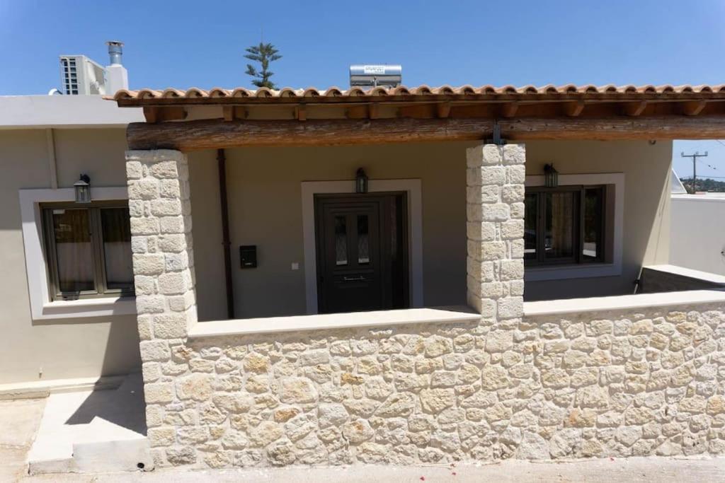 Casa Di Kapaka - New Villa In The Countryside Roupai Dış mekan fotoğraf