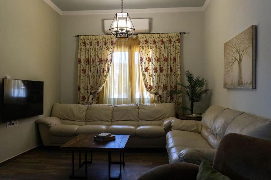 Casa Di Kapaka - New Villa In The Countryside Roupai Dış mekan fotoğraf